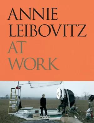 ANNIE LEIBOVITZ AT WORK