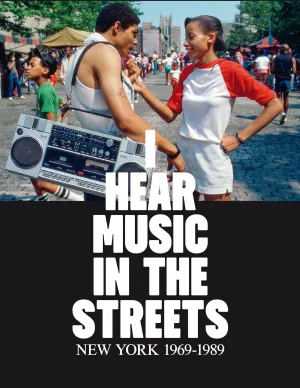 I HEAR MUSIC IN THE STREETS I HEAR MUSIC IN THE STREETS